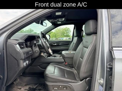 Used 2022 GMC Yukon XL Denali AWD/4WD image 8