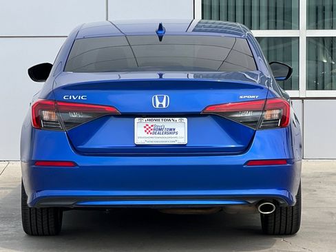 Used 2024 Honda Civic Sport image 5