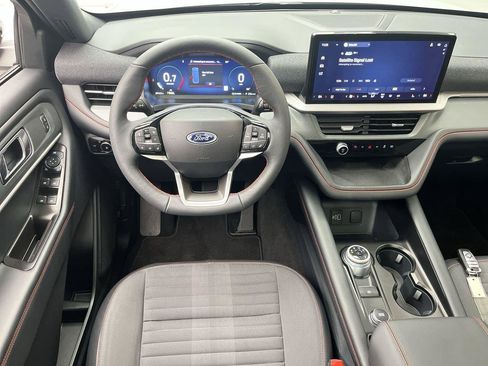 New 2026 Ford Explorer ST-Line AWD/4WD image 15