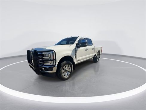 Used 2024 Ford F350 Lariat w/ Lariat Ultimate Package image 4