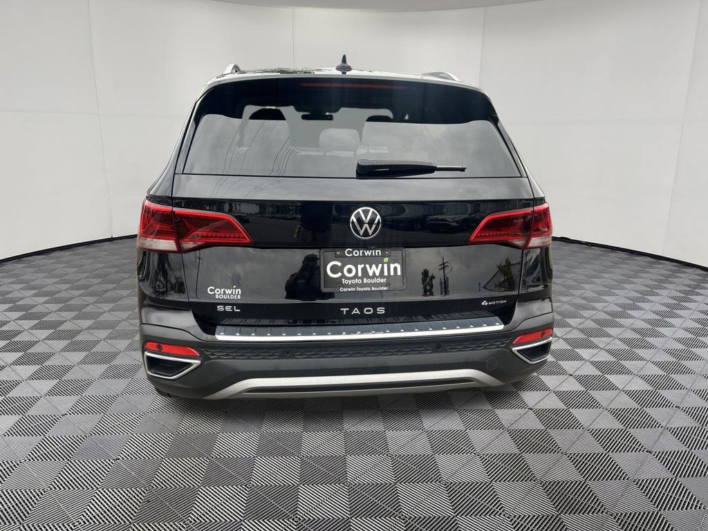 Used 2022 Volkswagen Taos SEL w/ Panoramic Sunroof Package AWD/4WD image 5