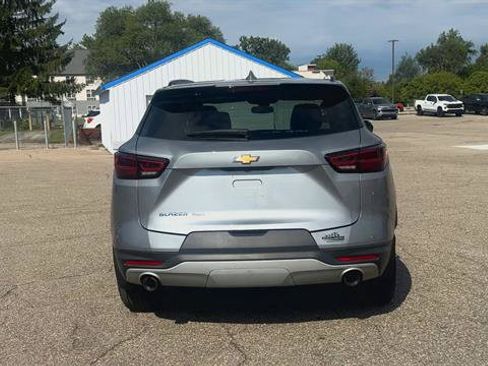 Used 2024 Chevrolet Blazer LT w/ Convenience Package AWD/4WD image 7