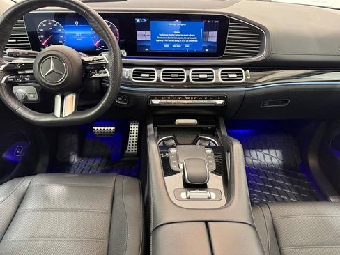 Certified 2024 Mercedes-Benz GLS 450 4MATIC image 9