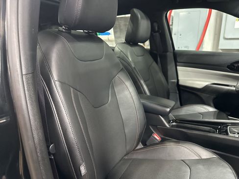 Used 2024 Jeep Compass Limited w/ Elite Group image 31