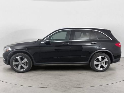 Used 2018 Mercedes-Benz GLC 300 4MATIC image 2