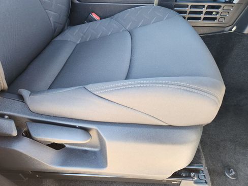 Used 2024 Toyota Tacoma SR image 27