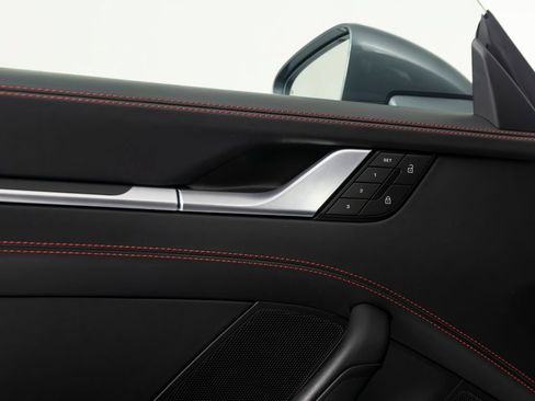Certified 2026 Porsche 911 Carrera 4S AWD/4WD image 23