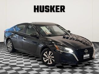 Used 2023 Nissan Altima 2.5 S FWD video 1