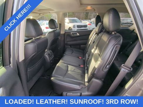 Used 2019 Nissan Pathfinder Platinum w/ Cargo Package image 32