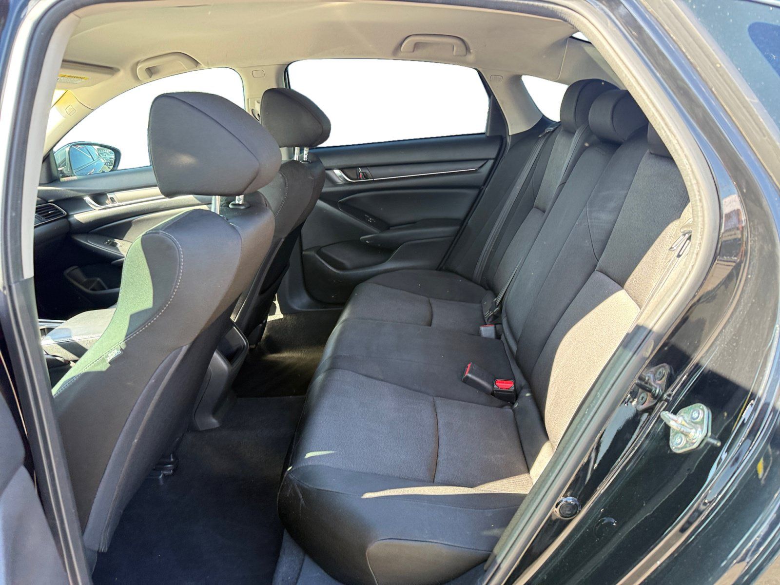 Used 2018 Honda Accord LX image 16