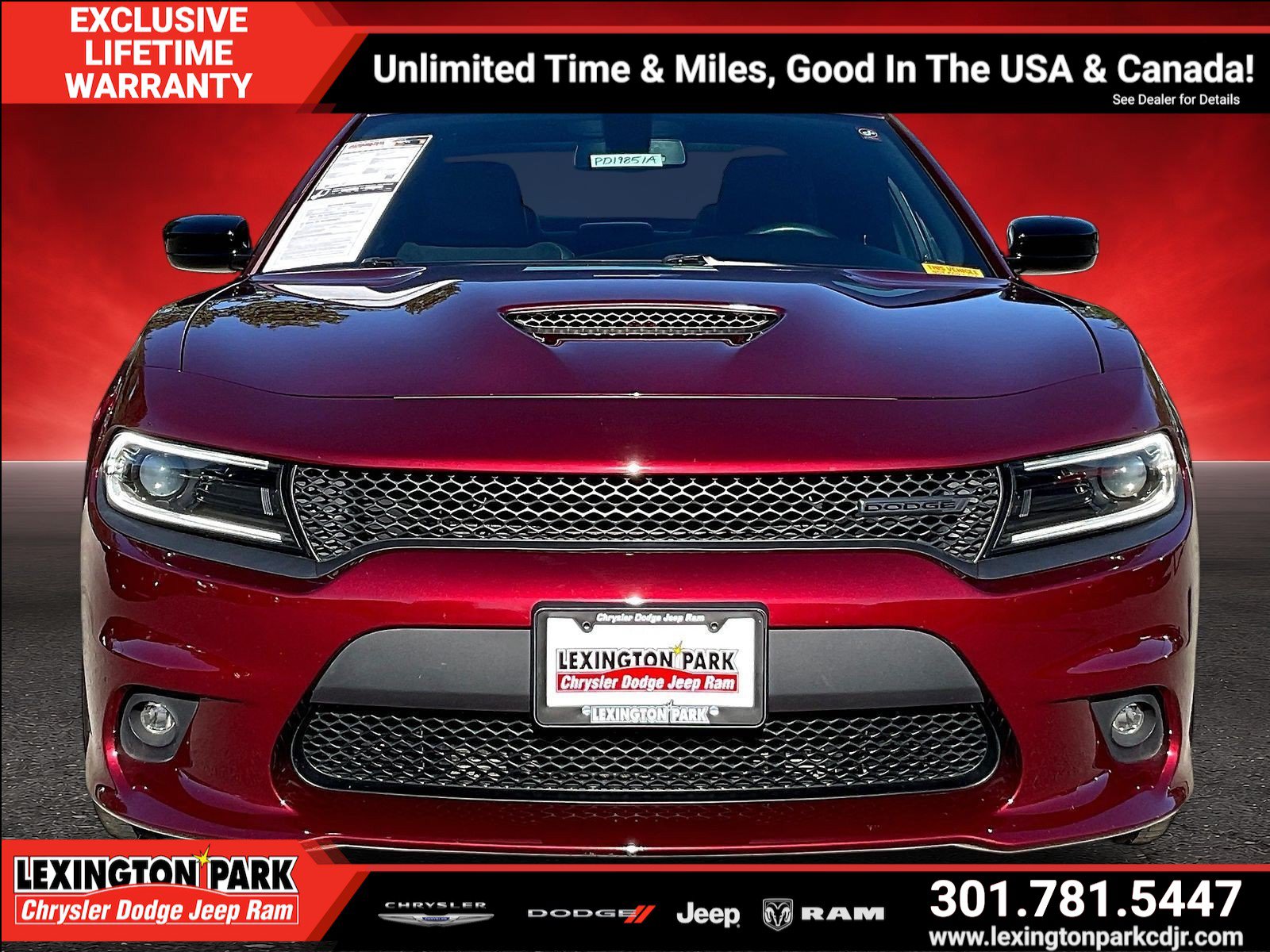 Used 2022 Dodge Charger R/T w/ Plus Group RWD image 2