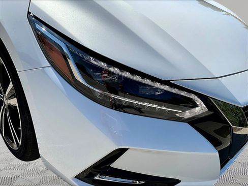 Certified 2023 Nissan Sentra SR w/ SR Premium Package FWD image 32