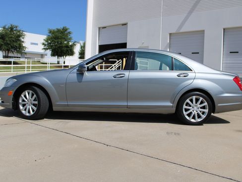 Used 2012 Mercedes-Benz S 350 BlueTEC 4MATIC image 6