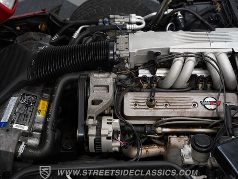 Used 1990 Chevrolet Corvette Convertible RWD image 35
