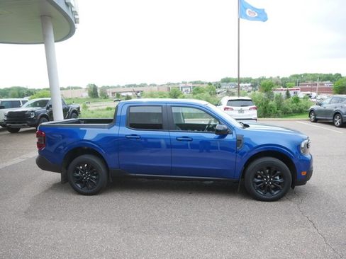 Certified 2023 Ford Maverick Lariat w/ Lariat Luxury Package FWD image 4