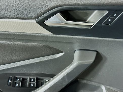 Used 2021 Volkswagen Jetta S w/ Driver Assistance Package image 22