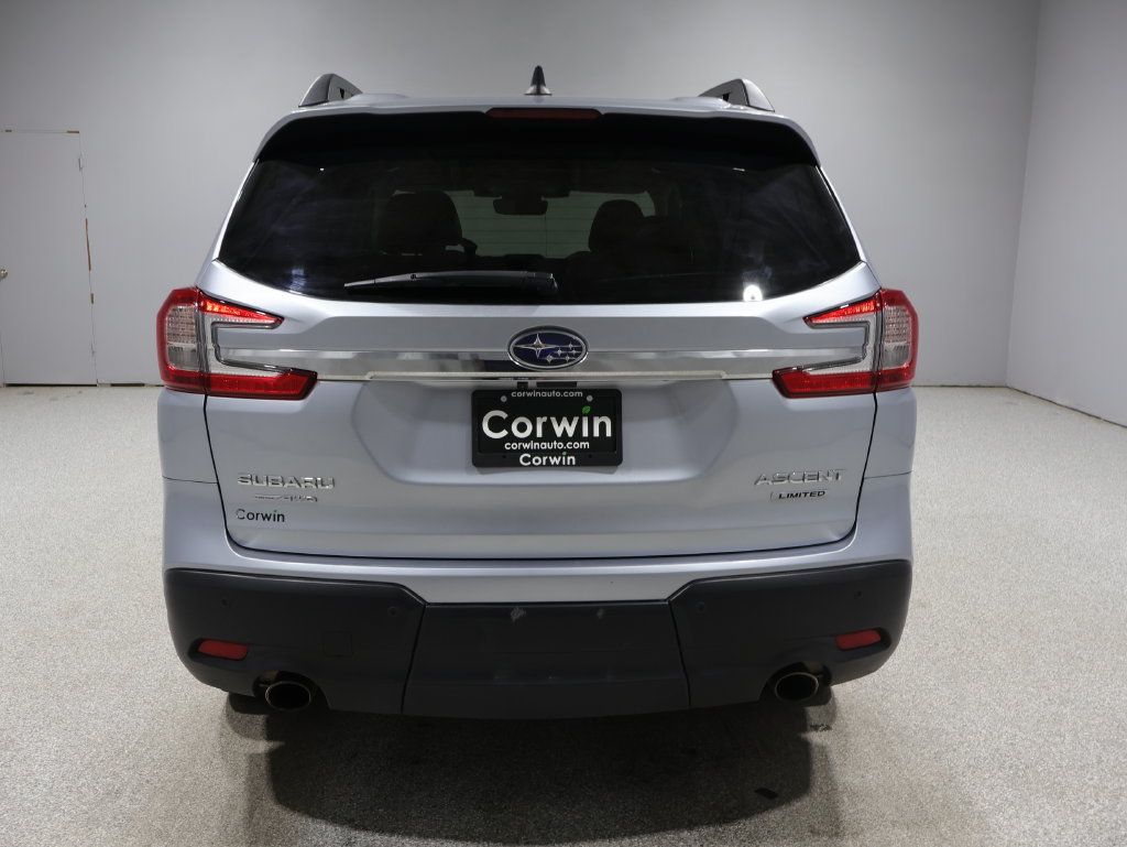 Used 2024 Subaru Ascent Limited w/ Technology Package AWD/4WD image 3