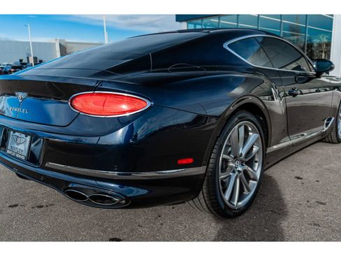 Used 2022 Bentley Continental GT V8 image 23