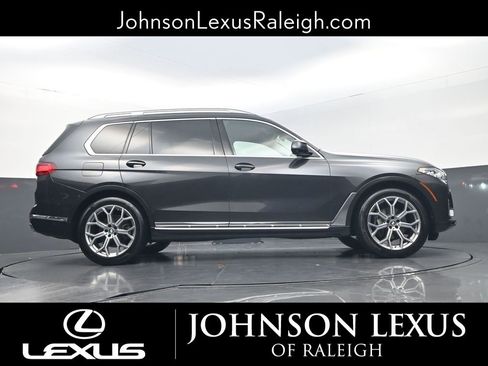 Used 2020 BMW X7 xDrive40i w/ Cold Weather Package image 21