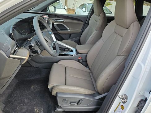 New 2025 Audi Q5 Premium Plus AWD/4WD image 8