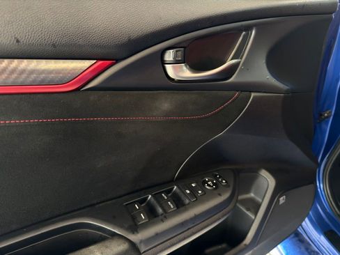 Used 2019 Honda Civic Type R image 25