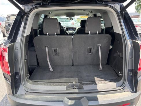 Used 2021 GMC Acadia SLE w/ Driver Convenience Package AWD/4WD image 6