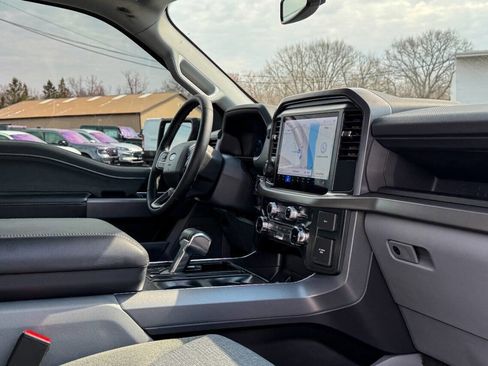 Used 2025 Ford F150 Lightning XLT image 14