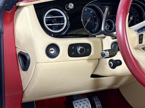 Used 2017 Bentley Continental GT AWD/4WD image 10
