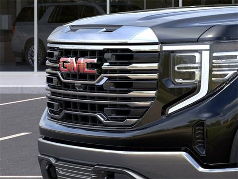 New 2023 GMC Sierra 1500 SLT w/ SLT Premium Plus Package image 13