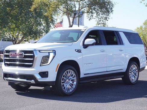 New 2026 GMC Yukon XL Elevation AWD/4WD image 6
