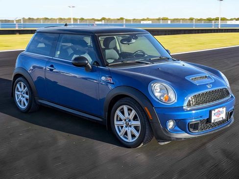 Used 2013 MINI Cooper S FWD image 8