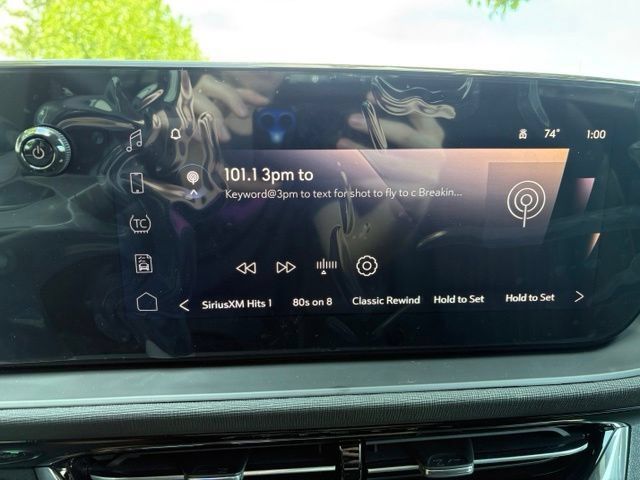 New 2026 Buick Envista Sport Touring FWD image 24