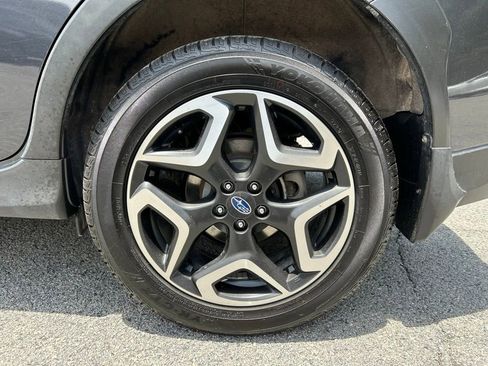 Used 2019 Subaru Crosstrek 2.0i Limited w/ Moonroof Package w/Navigation AWD/4WD image 14