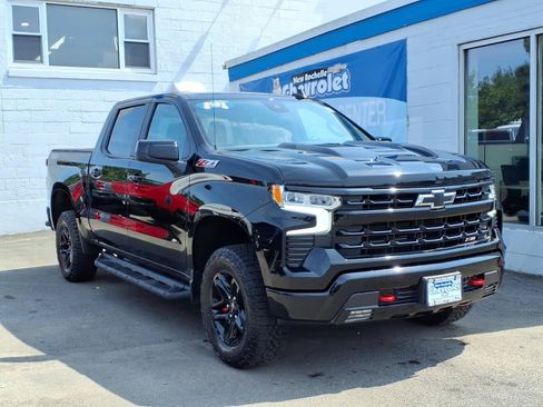 Used 2023 Chevrolet Silverado 1500 LT Trail Boss w/ Protection Package AWD/4WD image 1