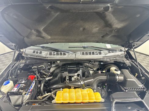 Used 2016 Ford F150 Lariat RWD image 34