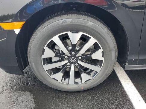 New 2026 Honda Odyssey EX-L image 17