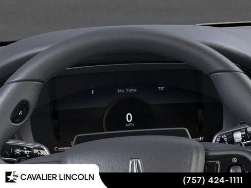 Used 2026 Lincoln Corsair Premiere FWD image 13