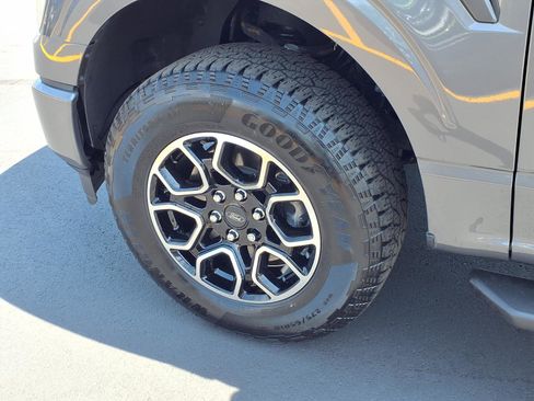 Used 2023 Ford F150 4x4 SuperCrew image 27
