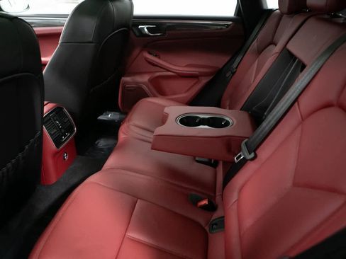 New 2026 Porsche Macan GTS image 29