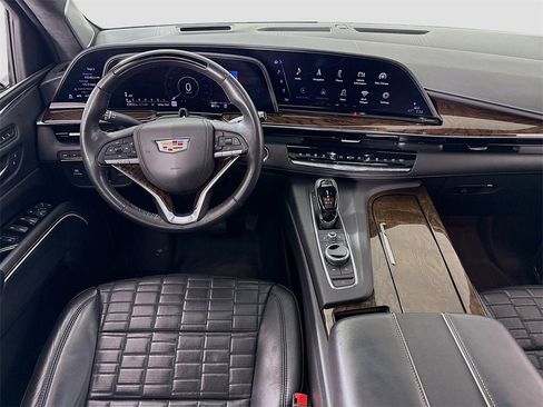 Used 2021 Cadillac Escalade Sport Platinum w/ LPO, ONYX Package image 2