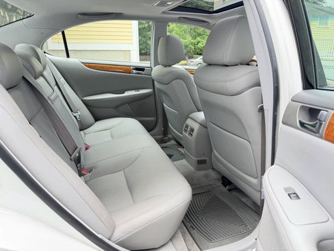 Used 2005 Lexus ES 330 FWD image 26