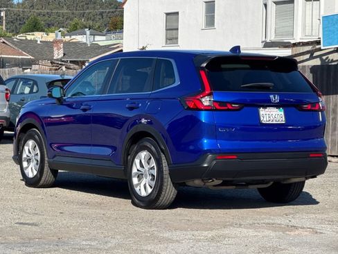 Certified 2025 Honda CR-V LX image 6