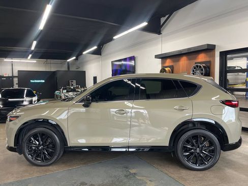 Used 2024 MAZDA CX-5 Carbon Edition AWD/4WD image 4