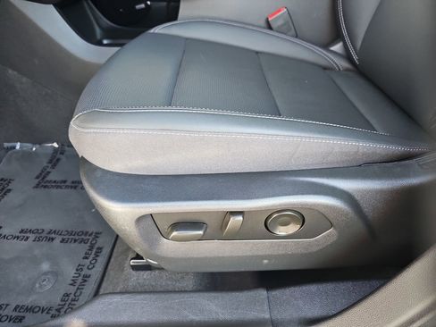 Used 2025 Buick Envision Preferred image 17