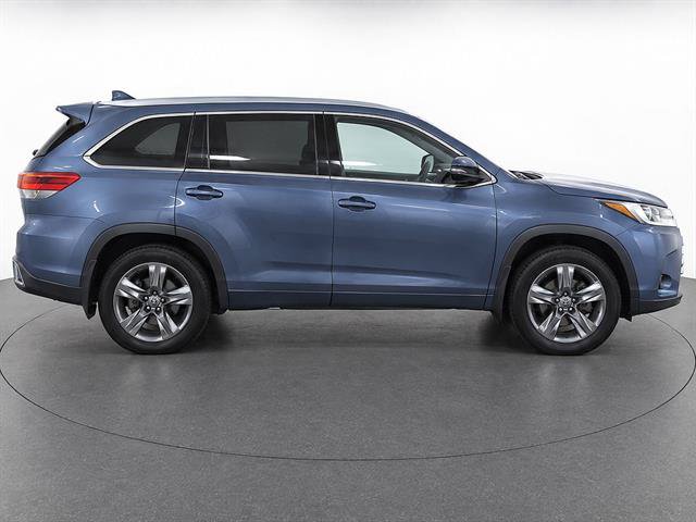 Used 2019 Toyota Highlander Limited Platinum AWD/4WD image 8