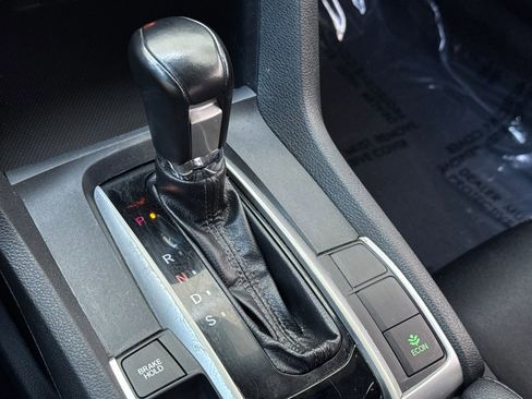 Used 2019 Honda Civic Sport image 15