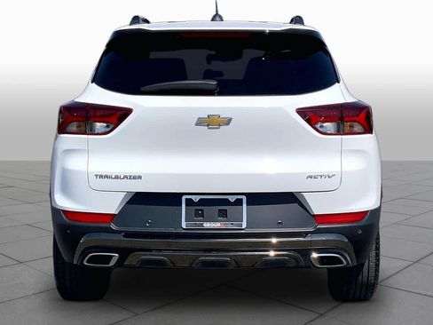 Used 2021 Chevrolet TrailBlazer ACTIV w/ Convenience Package FWD image 5