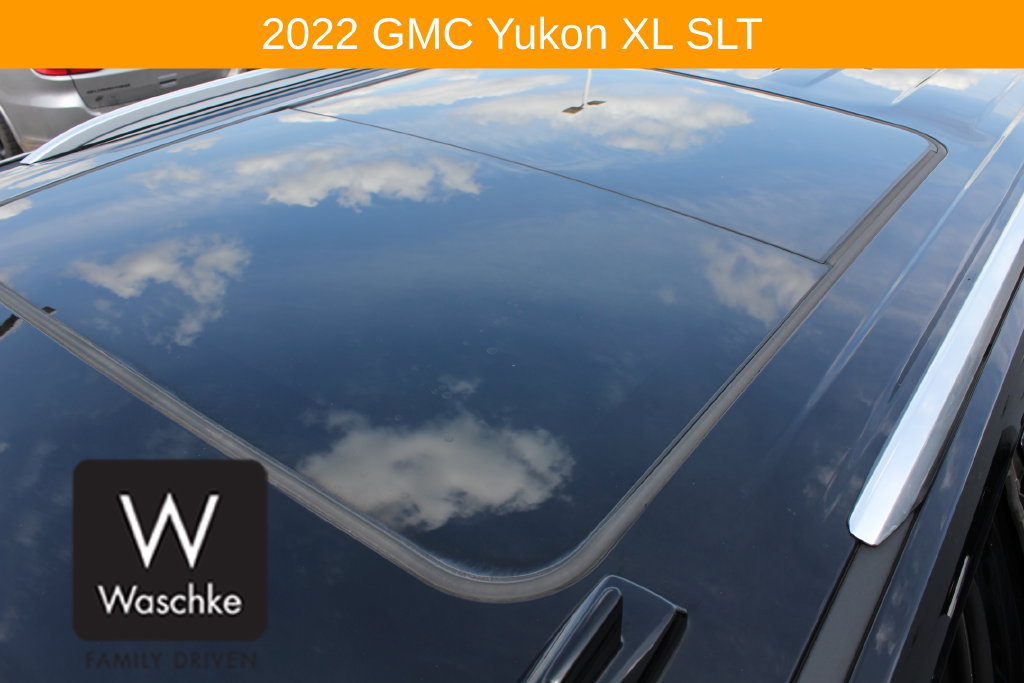 Used 2022 GMC Yukon XL SLT AWD/4WD image 17