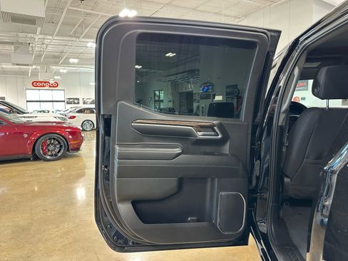 Used 2024 GMC Sierra 1500 Elevation image 31