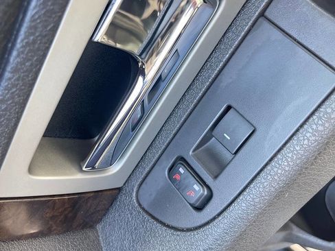 Used 2013 Ford F150 Platinum image 36